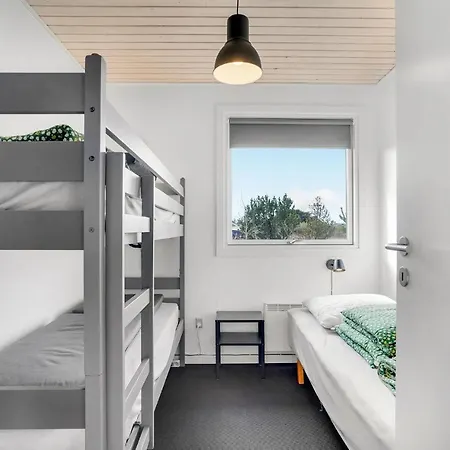 3 Bedroom Cozy In Hvide Sande Bjerregård