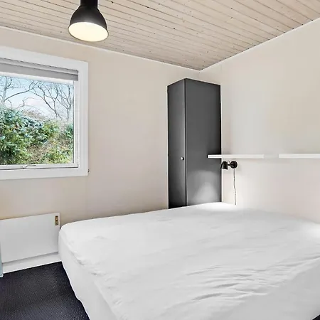 3 Bedroom Cozy Home In Hvide Sande * Bjerregard